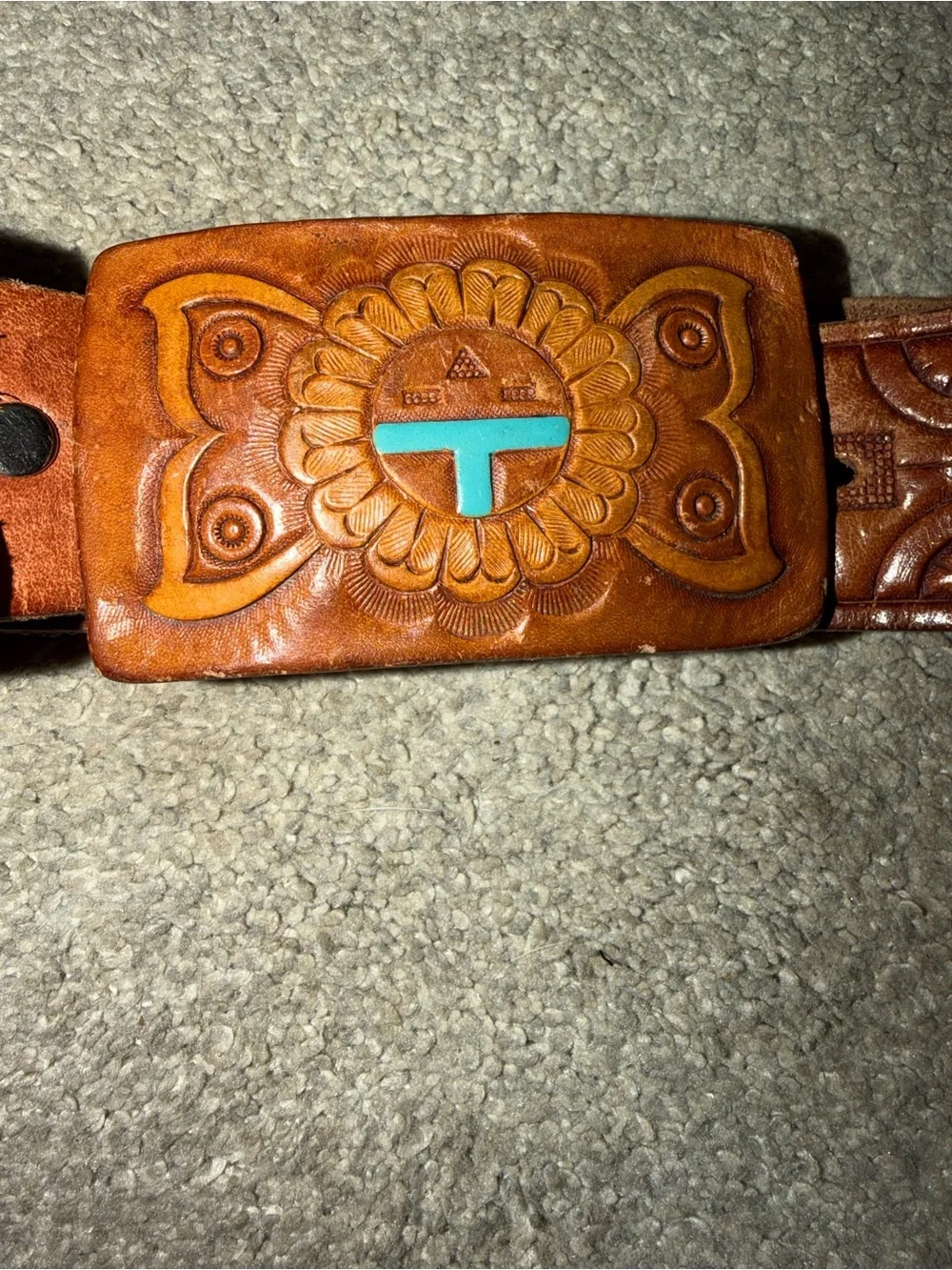 Beautiful Zuni tooled Leather Belt w/matching Buckle Aztec Genuine Leather🩵 - Picture 6 of 8